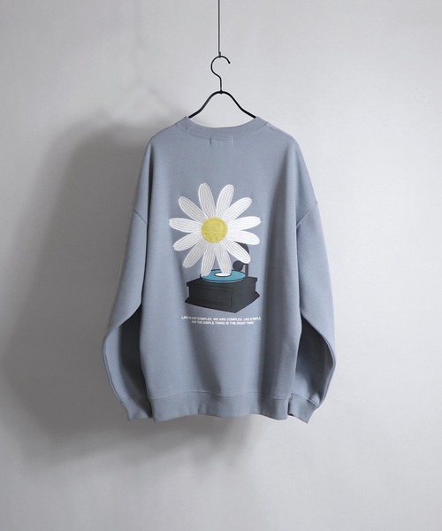 ILL'S(イルズ)の「ILL'S / イルズ ビッグフラワー刺繍スウェット(スウェット・メンズ・チャコールグレー/サックスブルー/ホワイト・M/L)」の3枚目の写真
