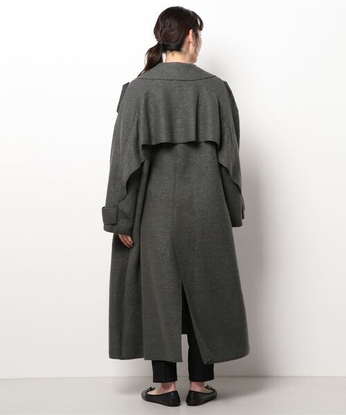 Lui's（ルイス）の「圧縮ニットデザイントレンチ（トレンチコート・レディース・ベージュ/カーキ・FREE）」の3枚目の写真