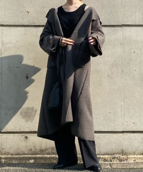 Lui's（ルイス）の「圧縮ニットデザイントレンチ（トレンチコート・レディース・ベージュ/カーキ・FREE）」の7枚目の写真