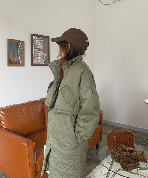 emi+（エミプラス）の「レイヤード風キルティングノースリーブコート＋ハイネックショートジャケットセット（ミリタリージャケット・レディース・チャコールグレー/カーキ/ホワイト・FREE）」の20枚目の写真