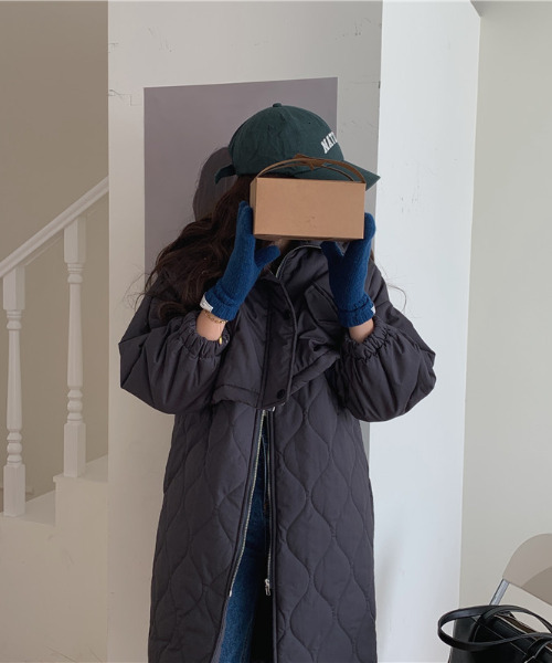 emi+（エミプラス）の「レイヤード風キルティングノースリーブコート＋ハイネックショートジャケットセット（ミリタリージャケット・レディース・チャコールグレー/カーキ/ホワイト・FREE）」の7枚目の写真