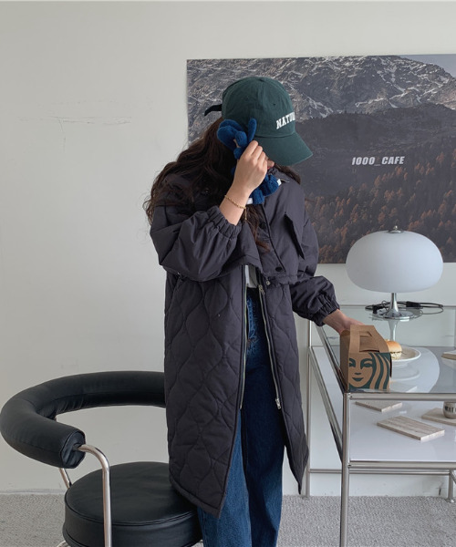 emi+（エミプラス）の「レイヤード風キルティングノースリーブコート＋ハイネックショートジャケットセット（ミリタリージャケット・レディース・チャコールグレー/カーキ/ホワイト・FREE）」の10枚目の写真