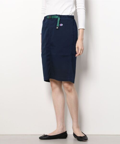 Champion（チャンピオン）の「【Champion/チャンピオン】レディース スカート（スカート・レディース・ネイビー/ベージュ系その他3/オリーブ/ブラック・LARGE/MEDIUM）」の4枚目の写真