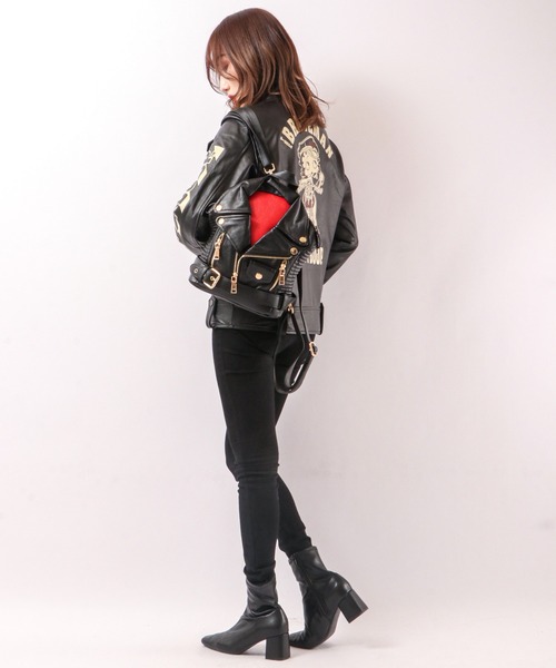 BLACK JACKALL CROWN(ブラックジャッカルクラウン)の「BLACK JACKALL CROWN ライダース デコレーション ミニリュック(バックパック/リュック・レディース・ブラック・FREE)」の8枚目の写真