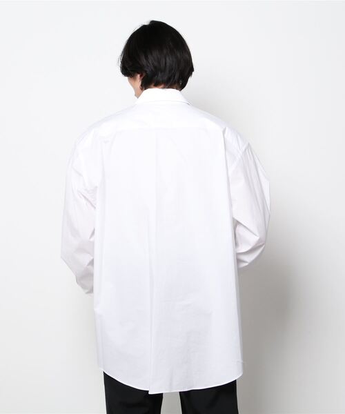 DRESSEDUNDRESSED(ドレスドアンドレスド)の「DRESSEDUNDRESSED Layered Oversized Shirt (DUS22104)(シャツ/ブラウス・メンズ・ホワイト/ブラック・4/2/3)」の18枚目の写真