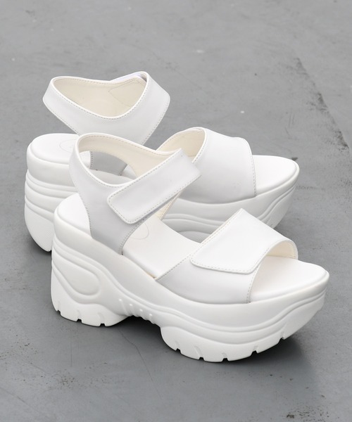 NOFALL（ノーフォール）の「厚底ベルトスポーツサンダル（サンダル・レディース・ホワイト/ブラック・LL/3L/SS/S/M/L）」の5枚目の写真