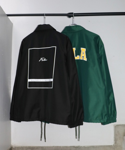 FILA(フィラ)の「FILA(フィラ)カレッジロゴバックデザイン コーチジャケット/ライトアウター/ナイロンジャケット ユニセックス(ナイロンジャケット・メンズ・ダークグリーン/ブラック系その他/ネイビー/ブラック・M/L/LL)」の2枚目の写真