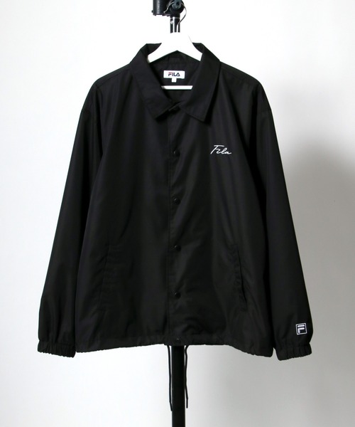 FILA(フィラ)の「FILA(フィラ)カレッジロゴバックデザイン コーチジャケット/ライトアウター/ナイロンジャケット ユニセックス(ナイロンジャケット・メンズ・ダークグリーン/ブラック系その他/ネイビー/ブラック・M/L/LL)」の13枚目の写真