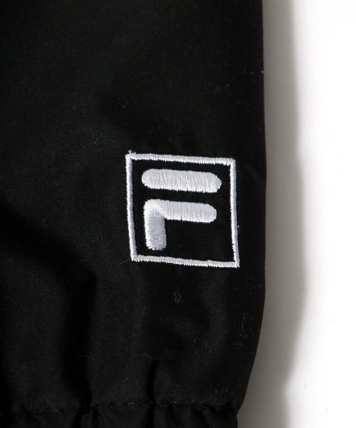 FILA(フィラ)の「FILA(フィラ)カレッジロゴバックデザイン コーチジャケット/ライトアウター/ナイロンジャケット ユニセックス(ナイロンジャケット・メンズ・ダークグリーン/ブラック系その他/ネイビー/ブラック・M/L/LL)」の18枚目の写真