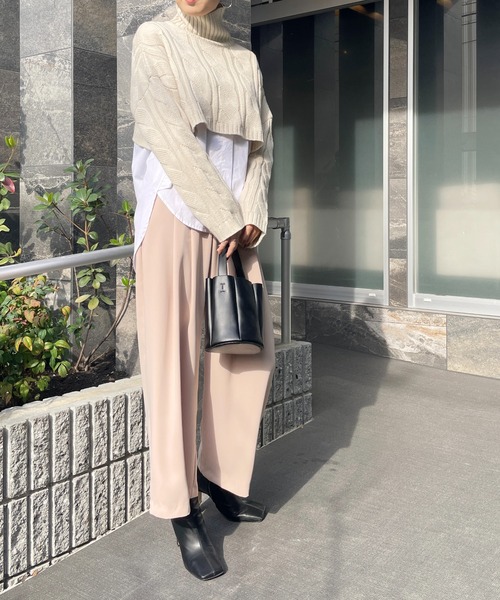 Meli rich（メリーリッチ）の「とろみのある質感。タック入りワイドパンツ（スラックス・レディース・ブラック/ベージュ/ラベンダー・SMALL/MEDIUM）」の7枚目の写真