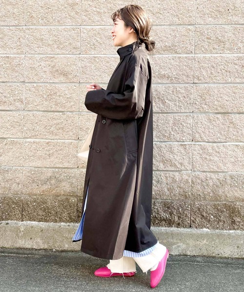 ITEMS URBANRESEARCH(アイテムズ アーバンリサーチ)の「スタンドカラーAラインコート(トレンチコート・レディース・ブラック/ベージュ・FREE)」の5枚目の写真