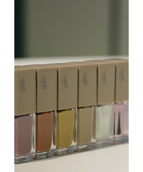 LA PEAU DE GEM（ラポドゥジェム）の「【la peau de gem.】gemini nail polish（ネイル用品/ネイルケア・レディース・ホワイト/ブラウン/クリア/タン/マスタード/ラベンダー・FREE）」の8枚目の写真