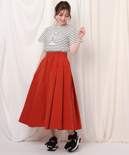 couture brooch（クチュールブローチ）の「◆【なめらかコットン100%、大人可愛いTシャツ】パルファムフレアスリーブTシャツ（Tシャツ/カットソー・レディース・ライトグレー/ブラック/ピンク/ライトブルー/オフホワイト/ホワイト系5・42/38/40/36）」の13枚目の写真