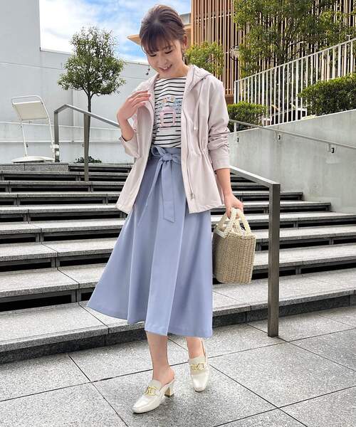 couture brooch（クチュールブローチ）の「◆【なめらかコットン100%、大人可愛いTシャツ】パルファムフレアスリーブTシャツ（Tシャツ/カットソー・レディース・ライトグレー/ブラック/ピンク/ライトブルー/オフホワイト/ホワイト系5・42/38/40/36）」の14枚目の写真