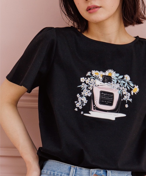 couture brooch（クチュールブローチ）の「◆【なめらかコットン100%、大人可愛いTシャツ】パルファムフレアスリーブTシャツ（Tシャツ/カットソー・レディース・ライトグレー/ブラック/ピンク/ライトブルー/オフホワイト/ホワイト系5・42/38/40/36）」の3枚目の写真