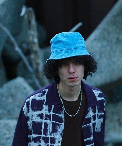 Iroquois(イロコイ)の「A MAN A BOY DENIM BUCKET HAT(ハット・メンズ・ブラック系その他/ライトインディゴブルー・2/3)」の5枚目の写真