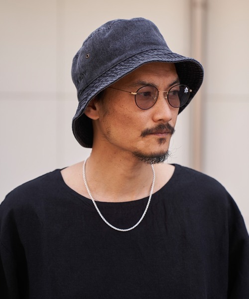 Iroquois(イロコイ)の「A MAN A BOY DENIM BUCKET HAT(ハット・メンズ・ブラック系その他/ライトインディゴブルー・2/3)」の8枚目の写真