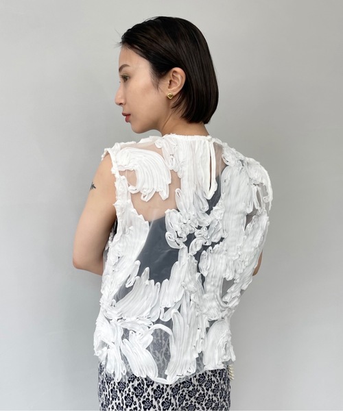 SANSeLF（サンセルフ）の「シアーペイントモチーフノースリーブトップス【SANSeLF】sanw22s065（その他トップス・レディース・ホワイト/ブラック/サックスブルー・FREE）」の19枚目の写真