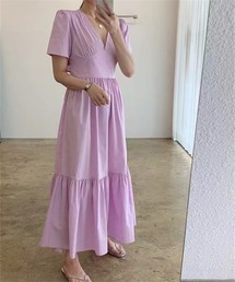 バックオープンティアードワンピース