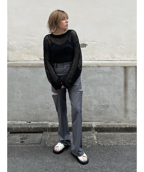 ENVYM（アンビー）の「ファスナースリットスラックスＰＴ（スラックス・レディース・ブラック/グレー・FREE）」の15枚目の写真