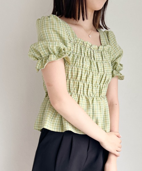Loueme（ルエム）の「ギンガムチェックペプラムブラウス（シャツ