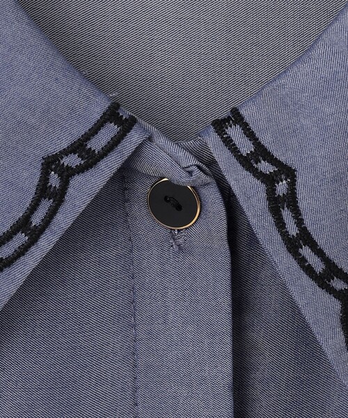 GRACE CONTINENTAL(グレースコンチネンタル)の「ビッグカラー刺繍ワンピース(ワンピース・レディース・ブラック/ブルー・36/38)」の15枚目の写真