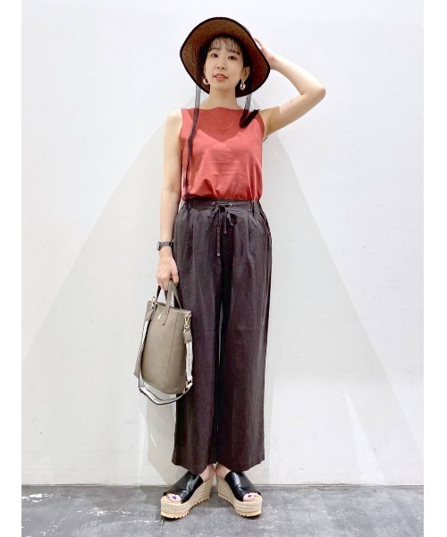 BAYFLOW（ベイフロー）の「リネンレーヨンワイドパンツ（その他パンツ・レディース・ベージュ/ピンク/ブルー/チャコール・SMALL/MEDIUM）」の9枚目の写真