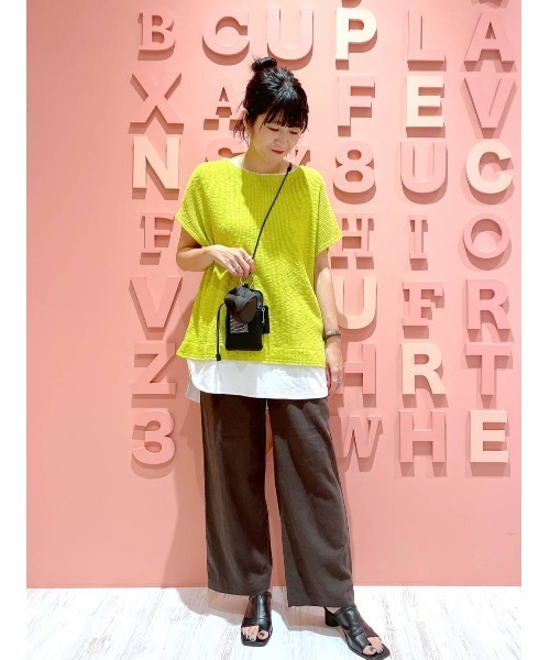 BAYFLOW（ベイフロー）の「リネンレーヨンワイドパンツ（その他パンツ・レディース・ベージュ/ピンク/ブルー/チャコール・SMALL/MEDIUM）」の5枚目の写真