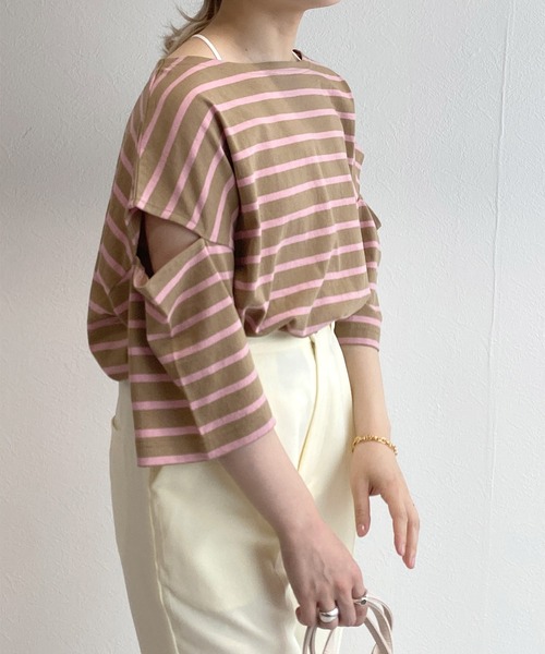 w closet(ダブルクローゼット)の「ボーダーショルダースリットTシャツ(Tシャツ/カットソー・レディース・ホワイト×ピンク/ブルー系その他/ブラウン系その他/ブラック×ホワイト/ホワイト×ブラウン/ホワイト系その他/ブラウン系その他2/グレー系その他・FREE)」の18枚目の写真