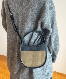 BEAURE ヴュレ カウレザー スエード コンビ 三日月ショルダー