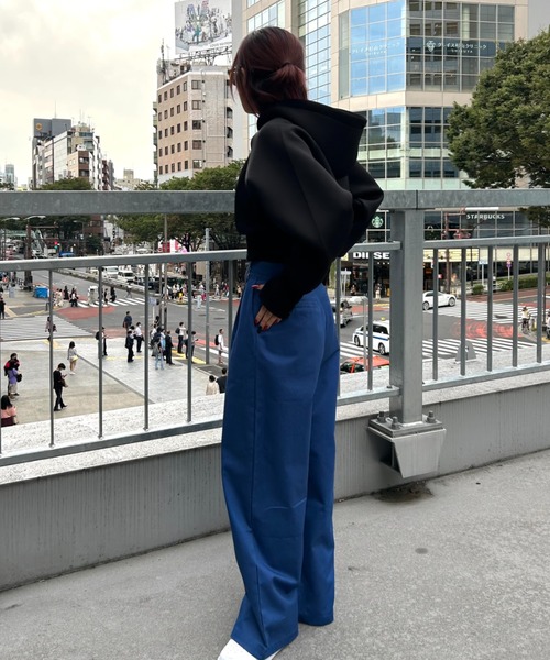 FIG&VIPER（フィグアンドバイパー）の「ボンディングショートパーカー（パーカー・レディース・ホワイト/ブラック・FREE）」の19枚目の写真