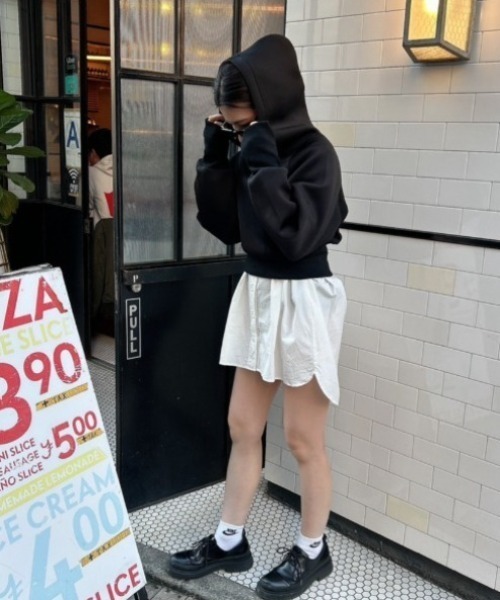 FIG&VIPER（フィグアンドバイパー）の「ボンディングショートパーカー（パーカー・レディース・ホワイト/ブラック・FREE）」の17枚目の写真