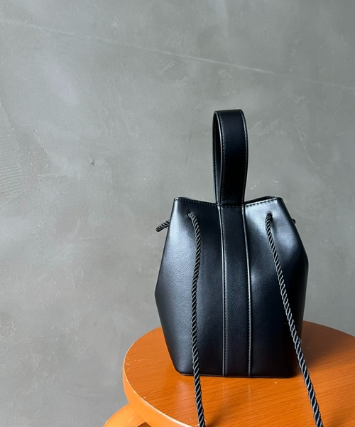 onetome（ワントゥーミー）の「バケットバッグ（ショルダーバッグ・レディース・ブラック/ブラウン/ライトグリーン・FREE）」の15枚目の写真