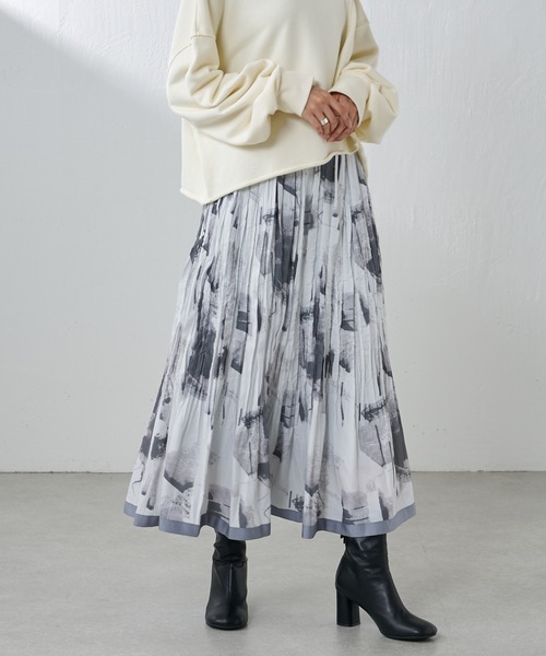 Lui's（ルイス）の「【22AW新色追加】アートプリントプリーツスカート（スカート・レディース・ブラック/アイボリー/ダークグレー・FREE）」の19枚目の写真