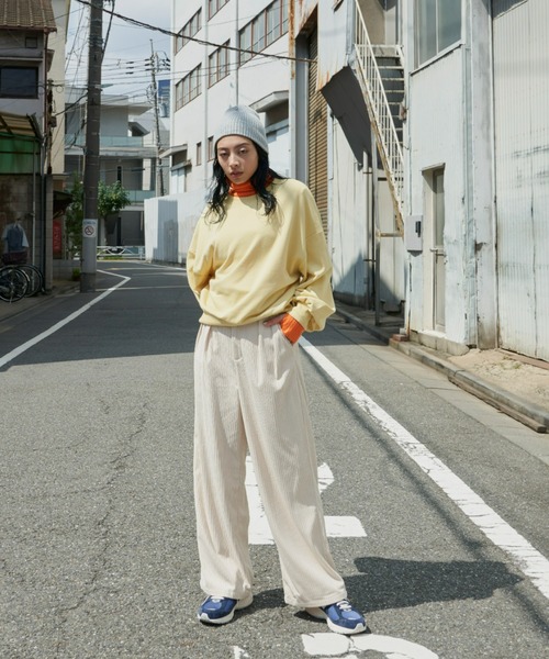 Auntie Rosa Holiday(アンティローザホリデー)の「ランダムコーデュロイタックワイドパンツ / サイズ展開あり(その他パンツ・レディース・ネイビー/アイボリー/イエロー・SMALL/MEDIUM)」の7枚目の写真