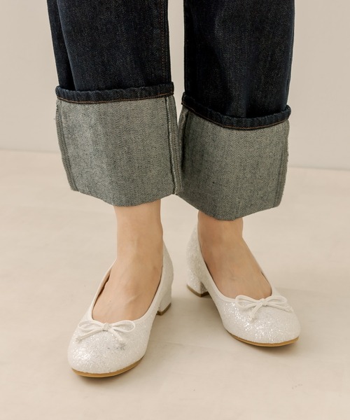 OLIVE des OLIVE（オリーブデオリーブ）の「ヒールアップバレーシューズ（パンプス・レディース・ホワイト/ブラック/レオパード・SMALL/MEDIUM/LARGE）」の5枚目の写真