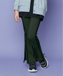 サイドスリットストレッチフレアパンツ