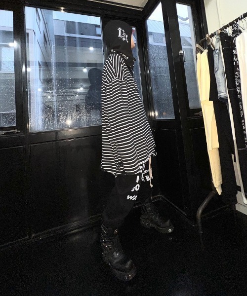 XU（エックスユー）の「【XU】stripe damage long sleeve tee / 【エックスユー】ストライプダメージ長袖Ｔシャツ（Tシャツ/カットソー・メンズ・ホワイト×ブラック・ONE SIZE）」の9枚目の写真