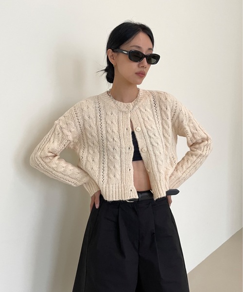 Didot.showroom（ディドット ショールーム）の「ケーブル編みニットカーディガン（カーディガン/ボレロ・レディース・ネイビー/モカ/オートミール/チャコール/ピンク・FREE）」の4枚目の写真