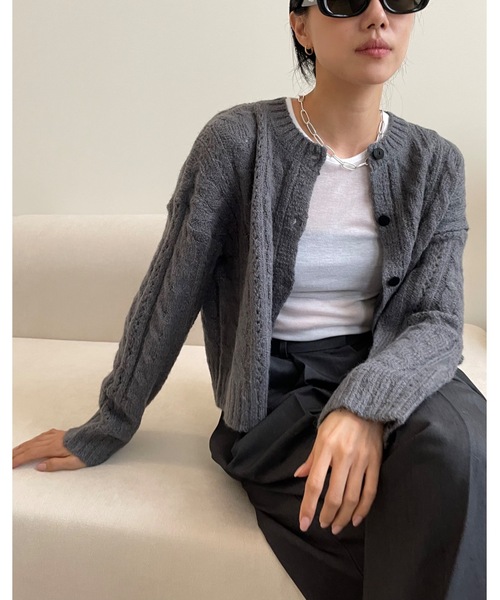 Didot.showroom（ディドット ショールーム）の「ケーブル編みニットカーディガン（カーディガン/ボレロ・レディース・ネイビー/モカ/オートミール/チャコール/ピンク・FREE）」の7枚目の写真