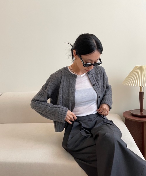 Didot.showroom（ディドット ショールーム）の「ケーブル編みニットカーディガン（カーディガン/ボレロ・レディース・ネイビー/モカ/オートミール/チャコール/ピンク・FREE）」の8枚目の写真