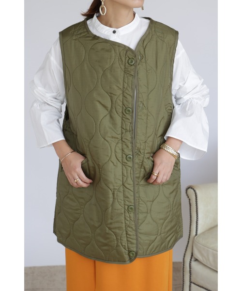 &. NOSTALGIA（アンドドットノスタルジア）の「【ZOZO限定】キルティングアシンメトリーベスト（ベスト・レディース・ブラック/カーキ・FREE）」の15枚目の写真