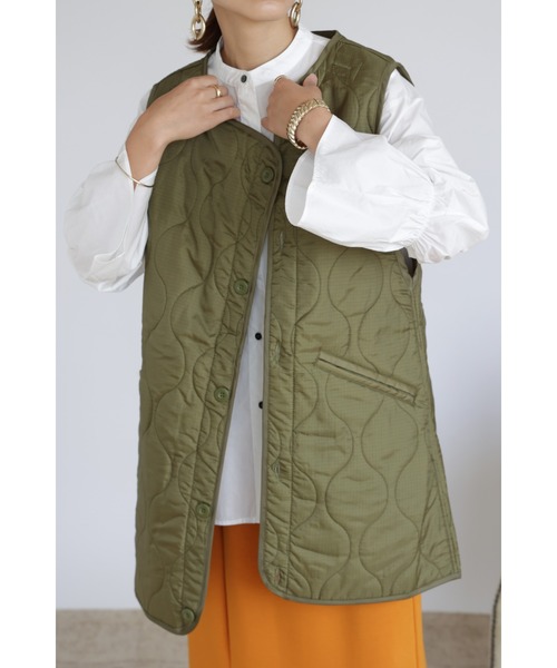 &. NOSTALGIA（アンドドットノスタルジア）の「【ZOZO限定】キルティングアシンメトリーベスト（ベスト・レディース・ブラック/カーキ・FREE）」の16枚目の写真