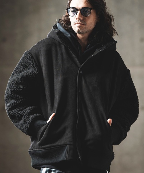 GLIMCLAP（グリムクラップ）の「mj8919-Fake mouton × boa fabric hooded blouson ブルゾン（ブルゾン・メンズ・キャメル/ブラック・L/M/S）」の2枚目の写真