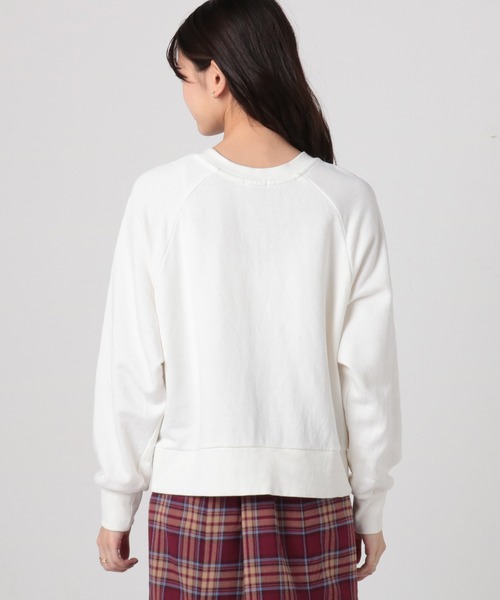 Honeys（ハニーズ）の「ショート丈ゆるトレーナー（スウェット・レディース・レッド/スミクロ/杢グレー/アイボリー・S/M/L）」の9枚目の写真