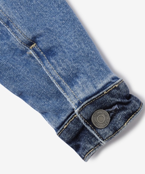 TOMMY HILFIGER(トミーヒルフィガー)の「カラーブロックシェルパトラッカージャケット(デニムジャケット・キッズ・ブルー・90cm/120cm/110cm/100cm)」の7枚目の写真