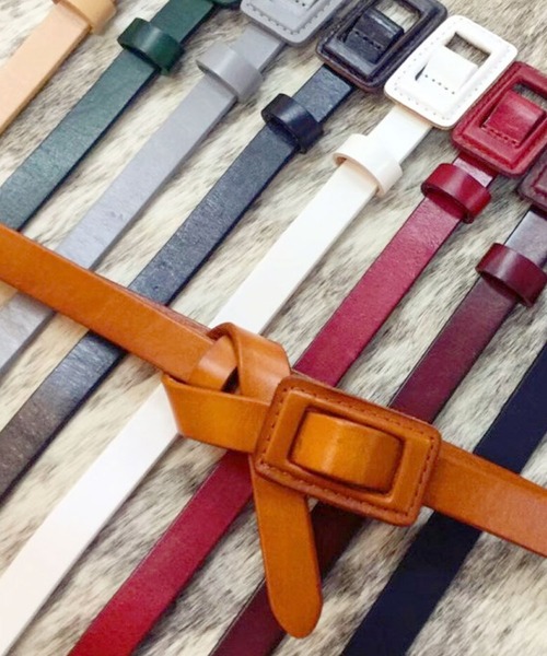 florist（フローリスト）の「【無段階調節可能】【本革】スクエアバックル細ベルト（ベルト・レディース・ダークブラウン/バーガンディー/ブラウン/レッド/グリーン/ブラック/ホワイト/ベージュ・FREE）」の13枚目の写真