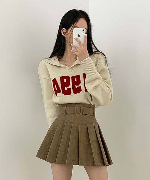 BEIDELLI（ベイデリー）の「[BELLIDE MADE] ビンテージVネックレタリングニット（ニット/セーター・レディース・アイボリー/グレー/ネイビー・FREE）」の7枚目の写真