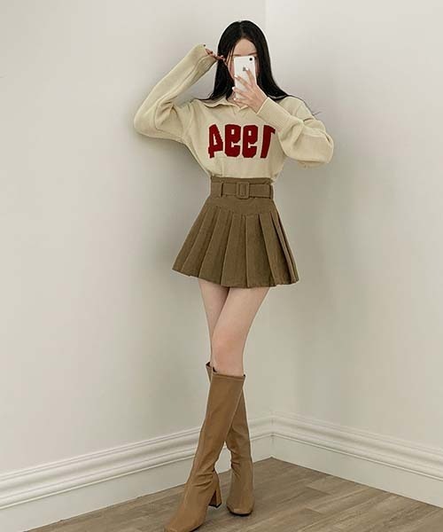 BEIDELLI（ベイデリー）の「[BELLIDE MADE] ビンテージVネックレタリングニット（ニット/セーター・レディース・アイボリー/グレー/ネイビー・FREE）」の4枚目の写真