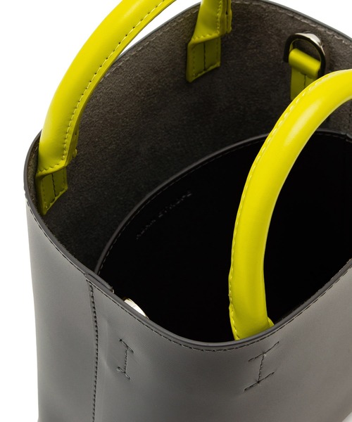 ADAM ET ROPE'（アダムエロペ）の「ダブルポケット2WAYバッグ（ショルダーバッグ・レディース・ブラック/グレー/オフホワイト/サックスブルー・FREE）」の21枚目の写真